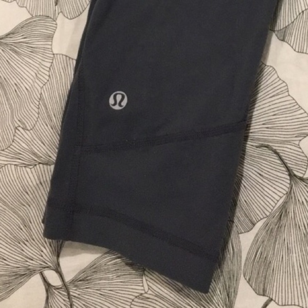 Lululemon Cropped Leggings